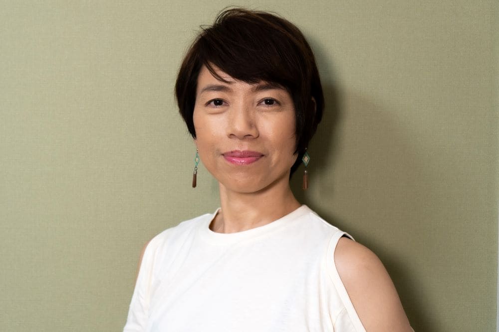 ヨガインストラクター