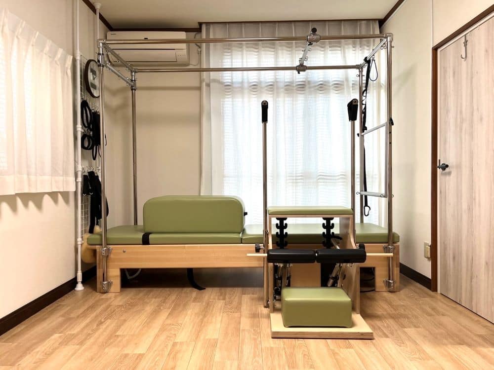 ピラティスマシーン